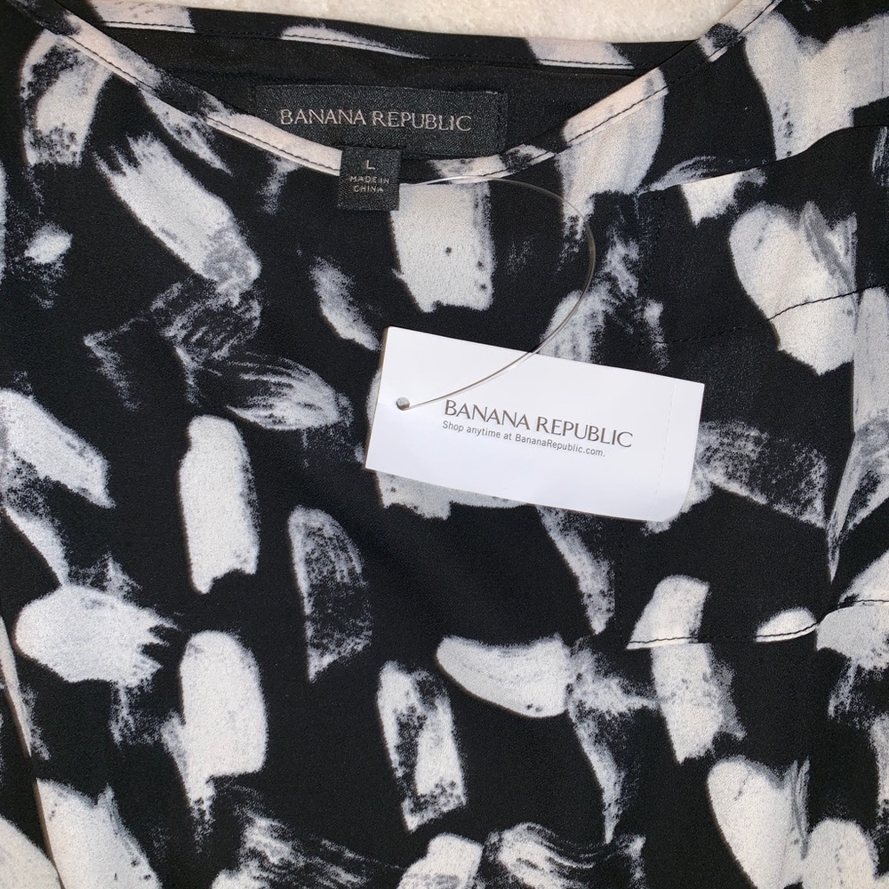 Banana Republic Print Ruffle Dress - Picture 3 of 5